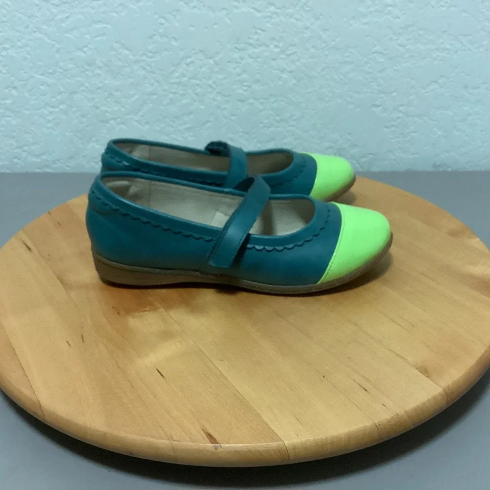 LIVIE & LUCA Teal Neon Green Patent Toe Strap Mary Jane‎ Shoes Kids Size 1